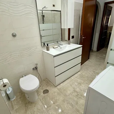 Sanlo Nest Lägenhet *